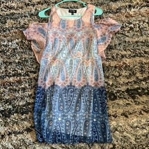 Size medium cold shoulder dress with a pink, blue and white paisley print!
